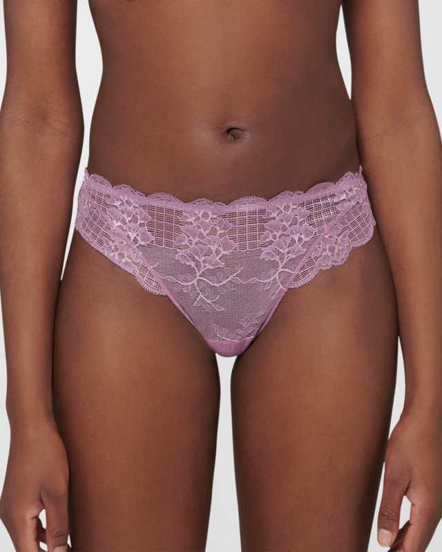 Reve Scalloped Lace Tan