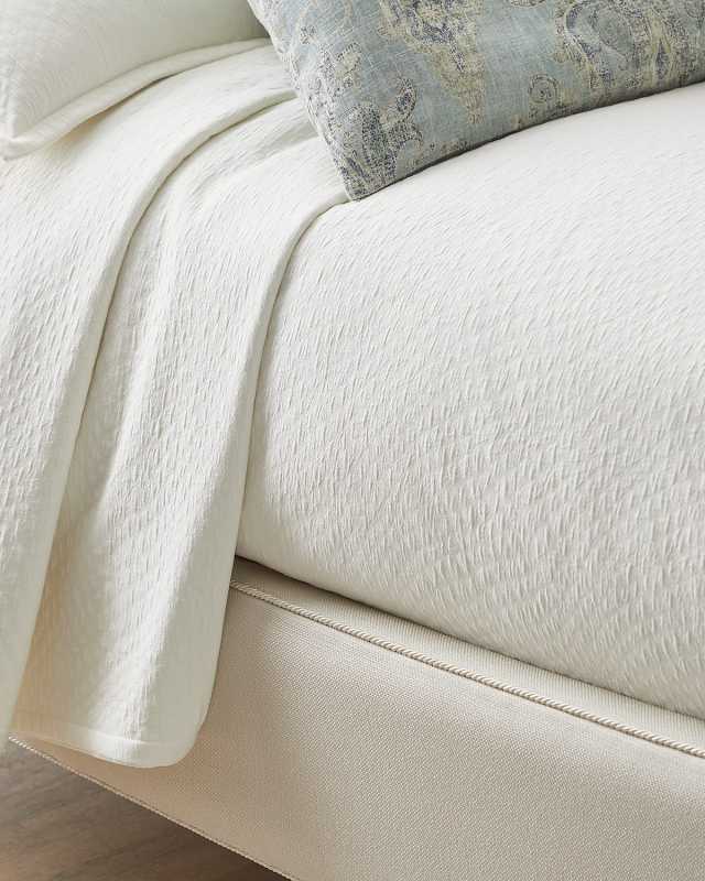 Alexa Coverlet