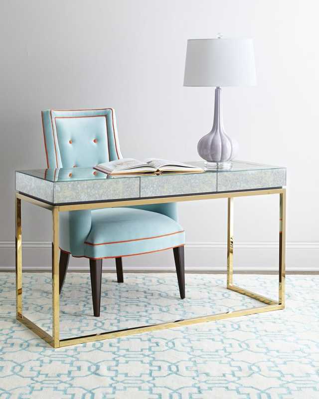 Delphine Desk