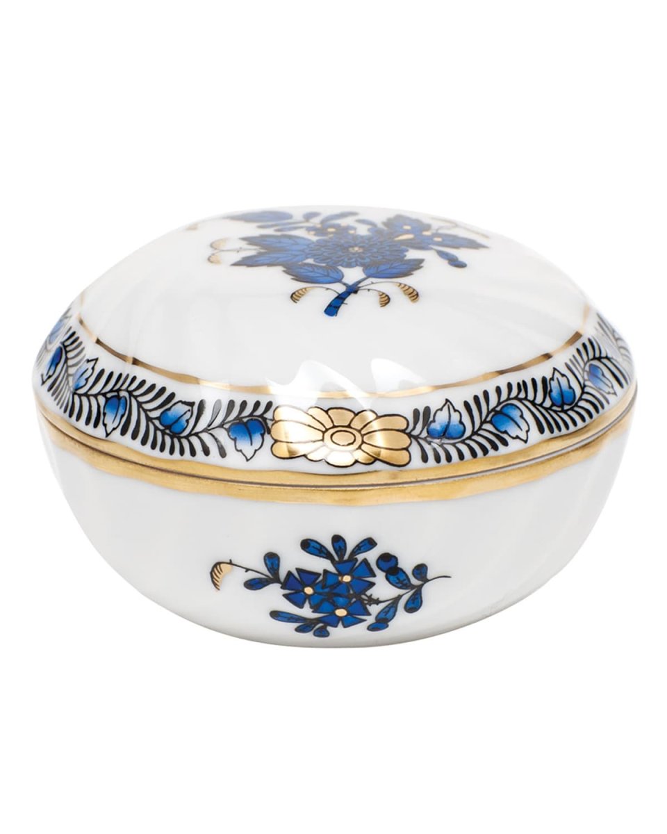 Chinese Bouquet Black Sapphire Ring Box