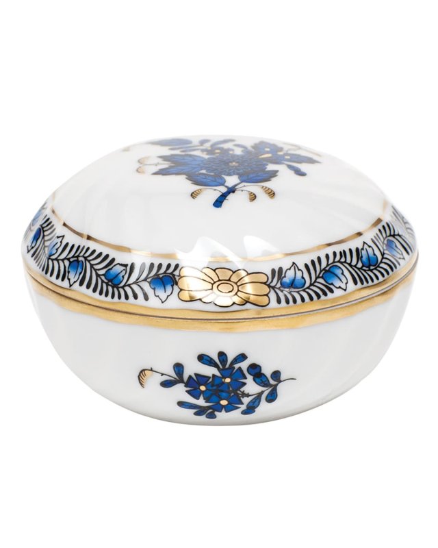 Chinese Bouquet Black Sapphire Ring Box