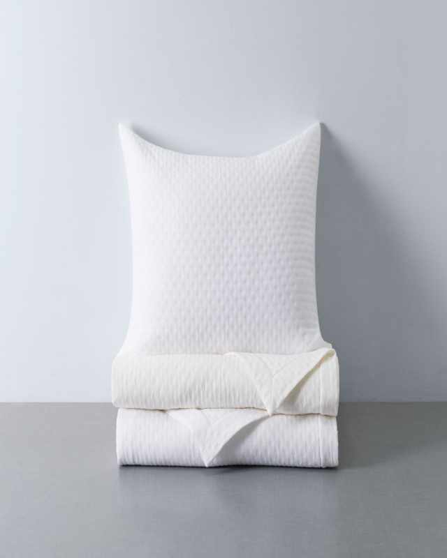 NIMBUS COVERLET