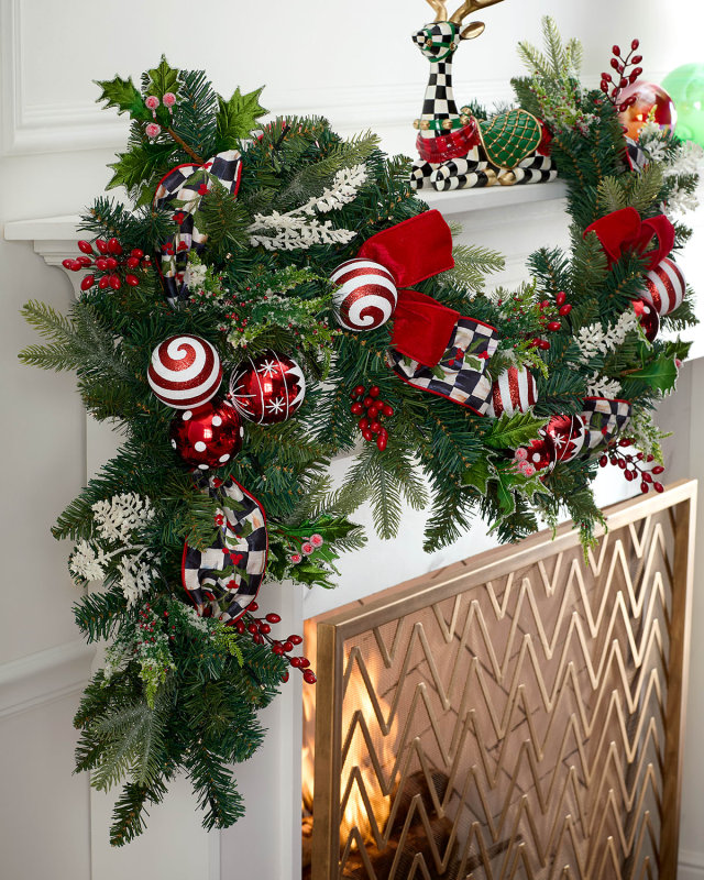 Nick's Pick Illuminated Courtly Check Garland