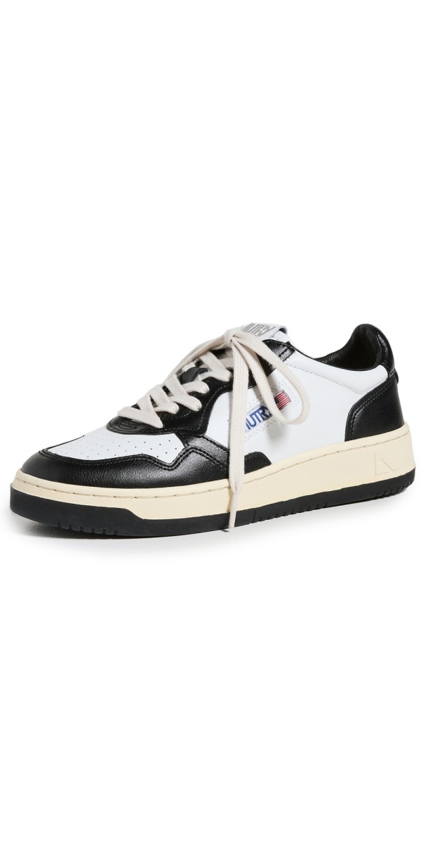 Autry Medalist Sneakers Black