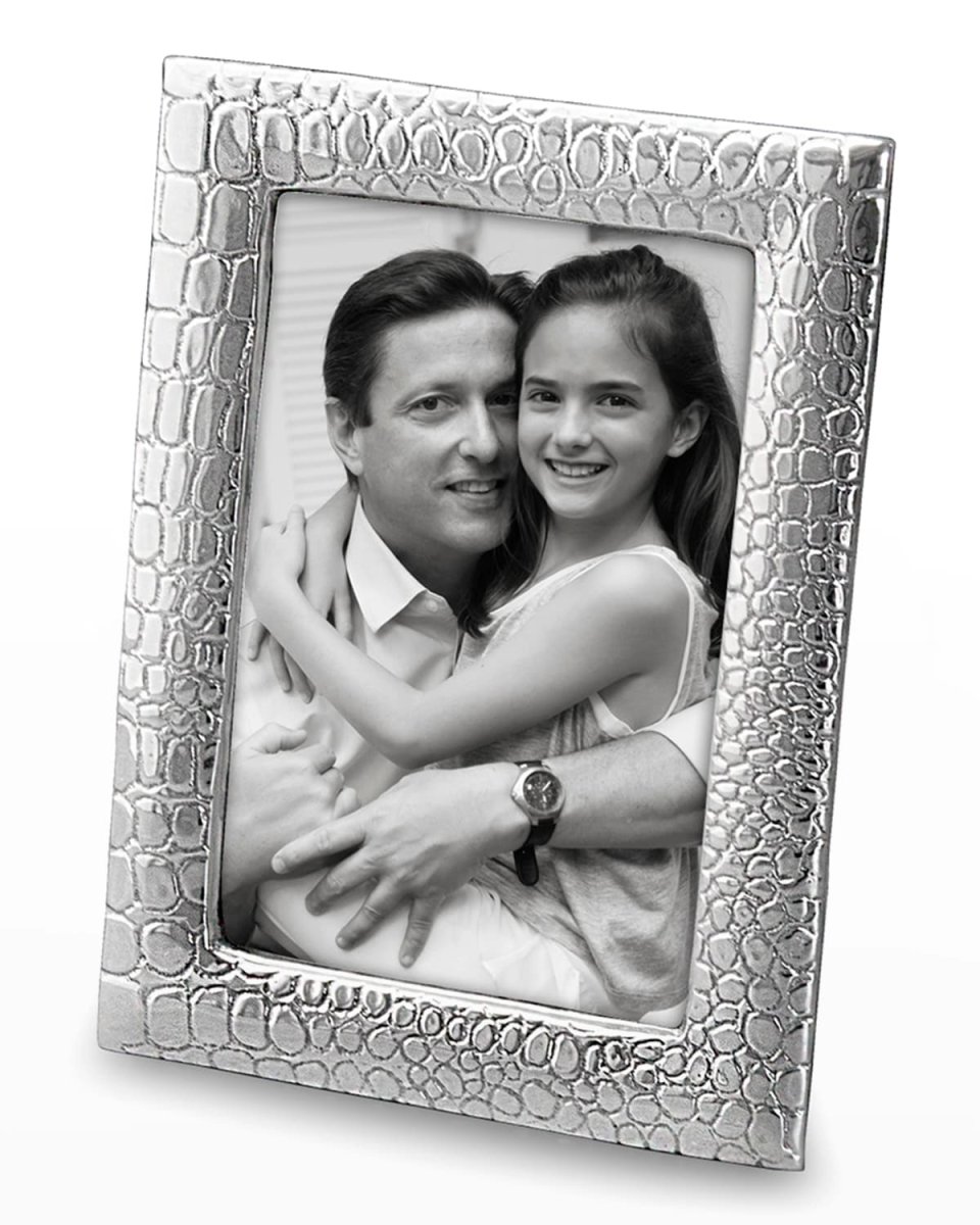 Giftables Pieles Croc Frame, 4" x 6"