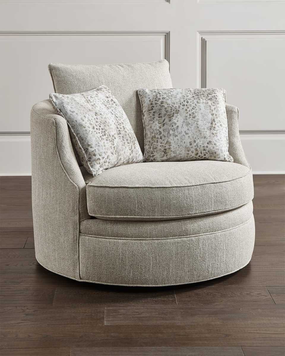 Roslyn Swivel Chair