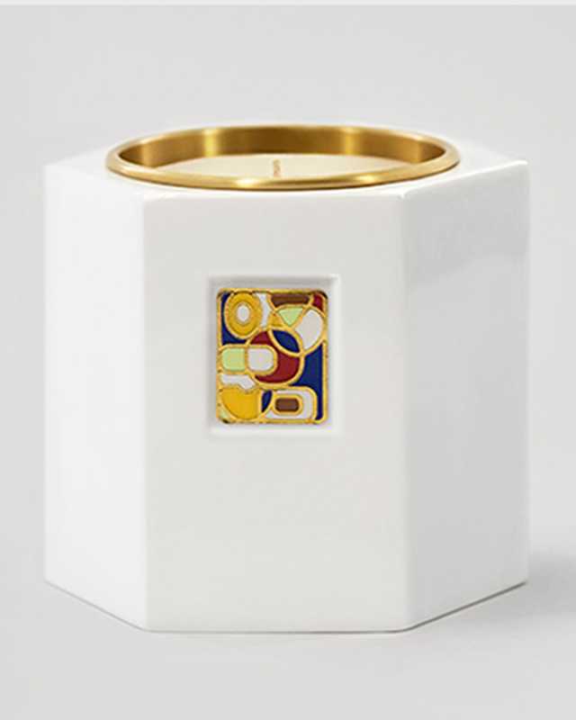 8 M2 Porcelaine Candle, 220 g