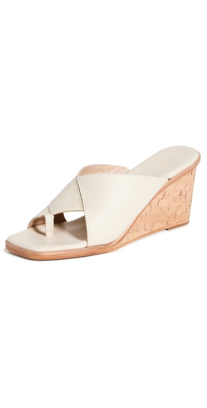 KAANAS Opala Twisted Band Wedges Off White