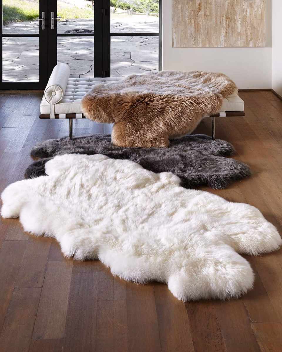 Sheepskin Area Throw Rug, 4' x 6'