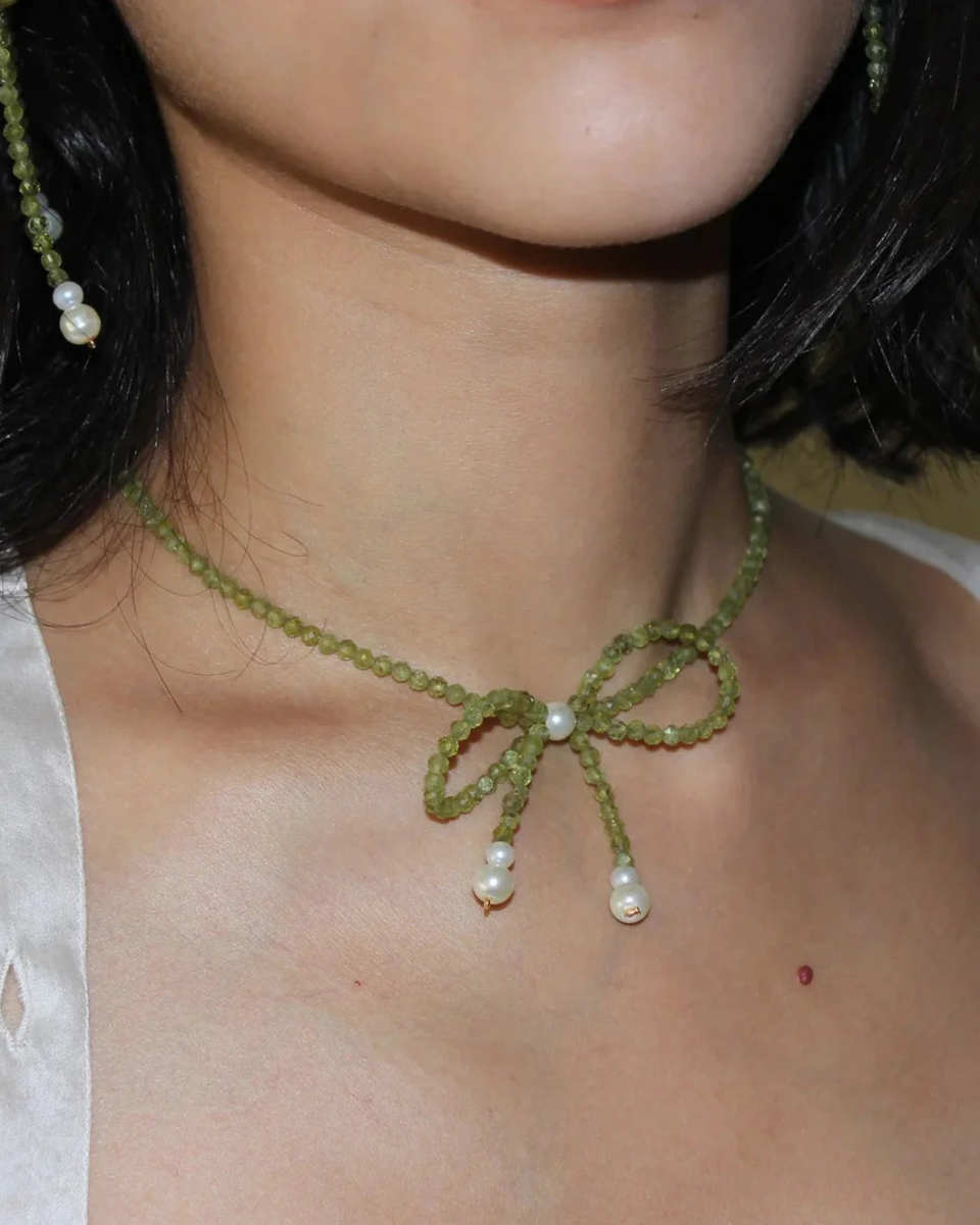 Gem Stone Bow Necklace Green