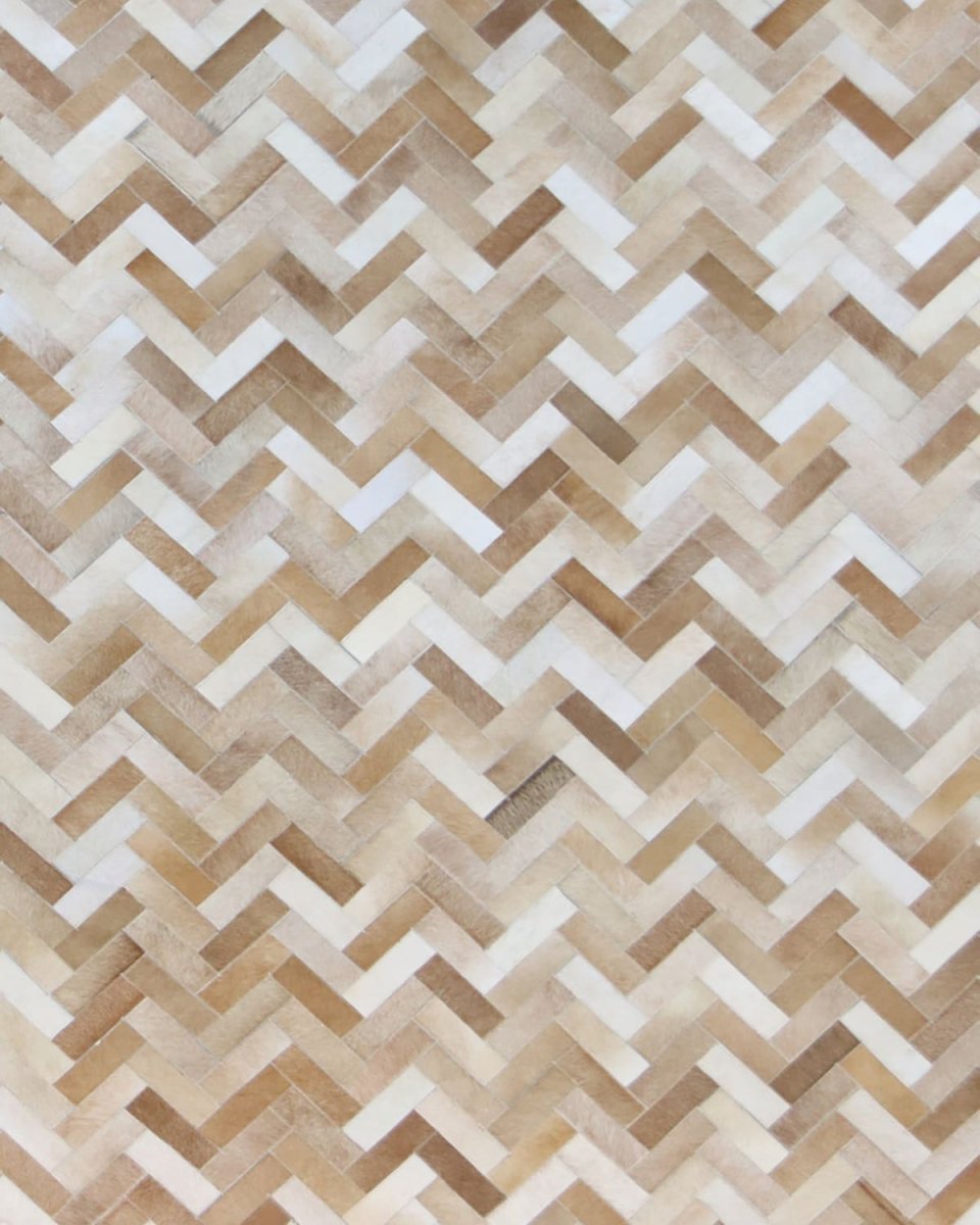 Kendrick Hair on Hide Rug, 4' x 6'