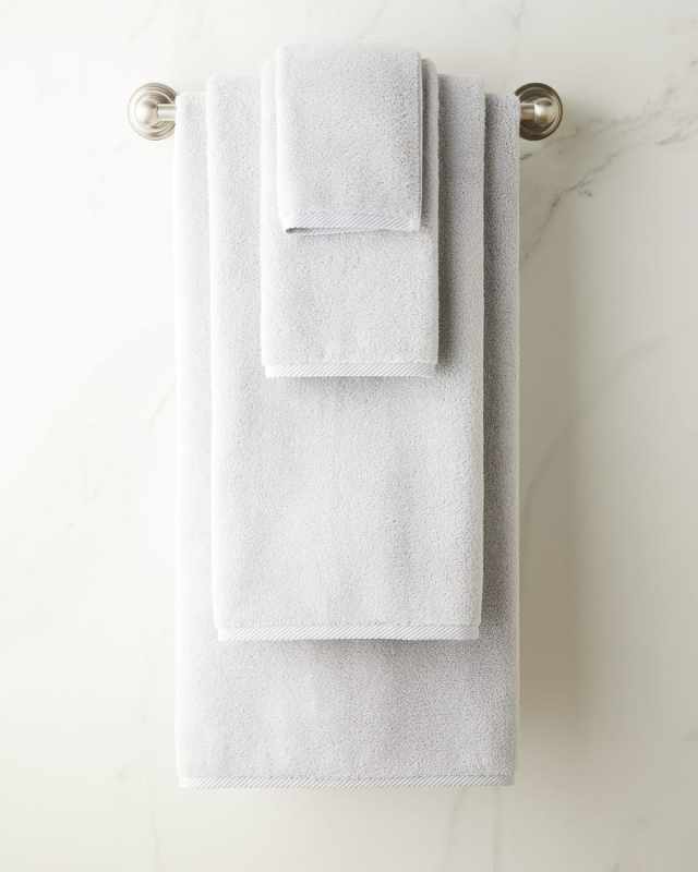 Marcus Collection Luxury Hand Towel