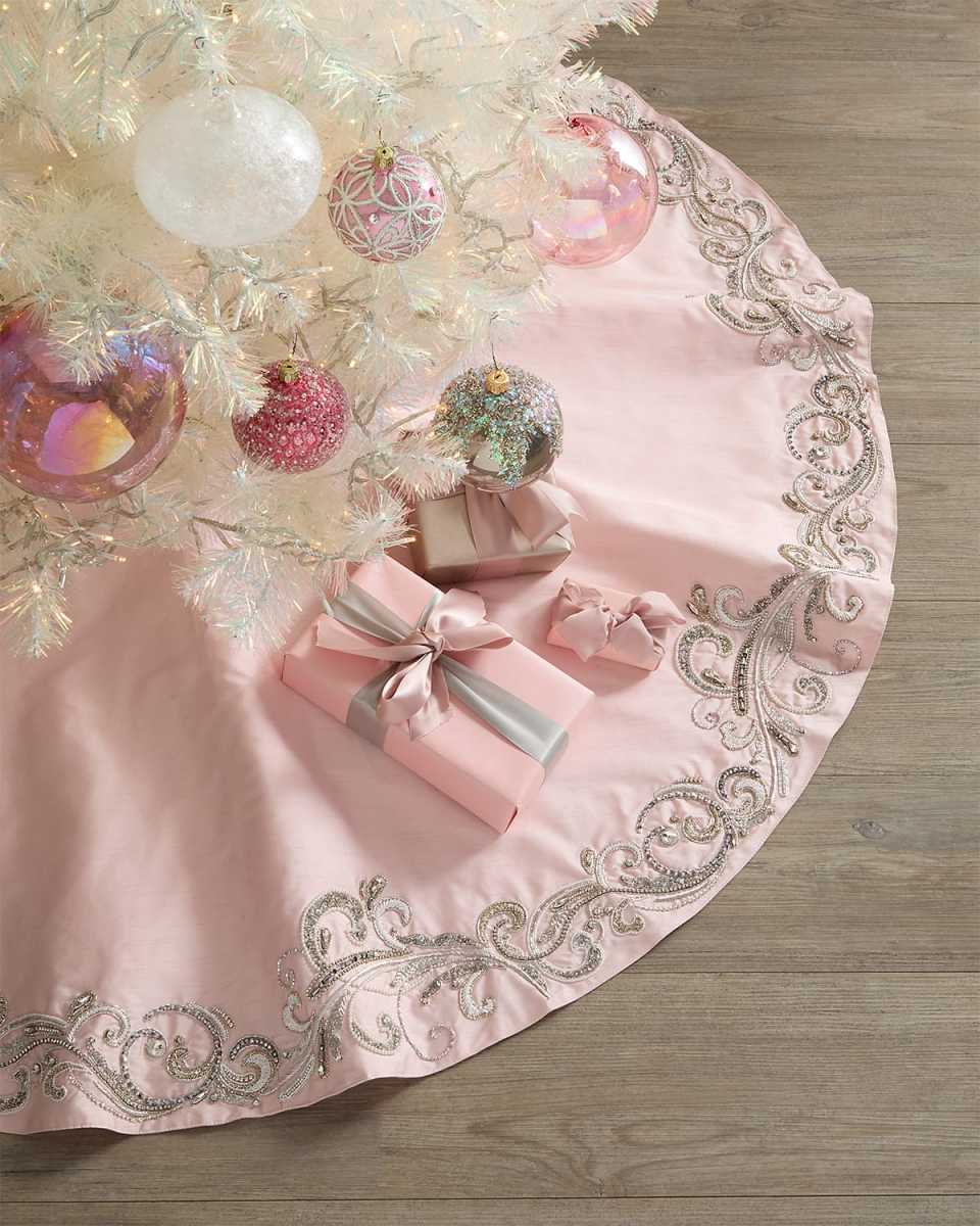 Blush Christmas Tree Skirt
