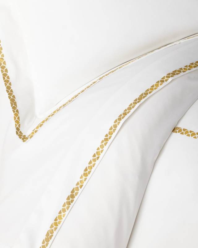 New Gold Plain Queen Fitted Sheet, Whit