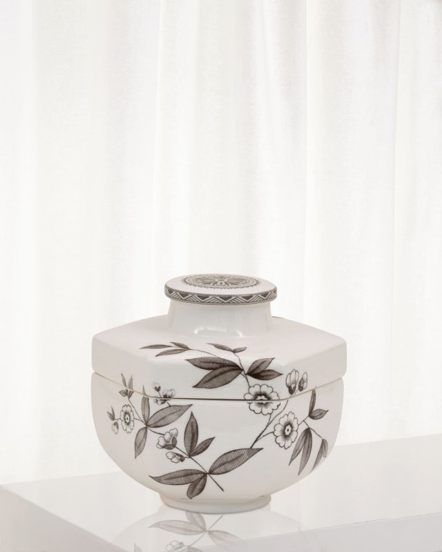 Temba Box, Brown