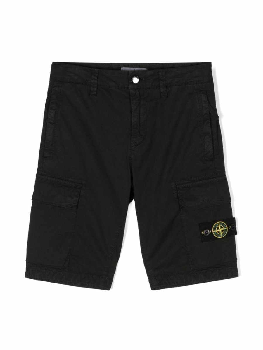 Compass-badge cargo shorts
