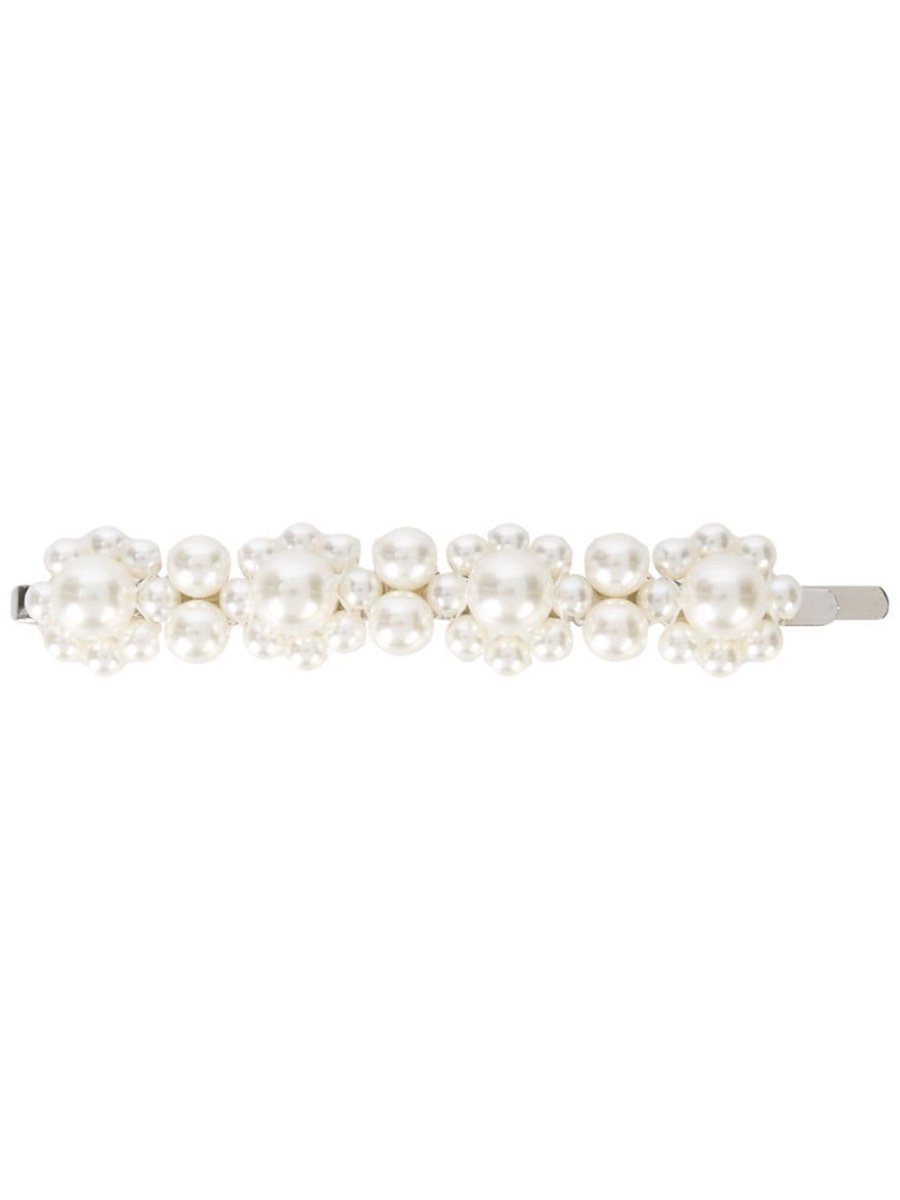 pearl embellished hairclip