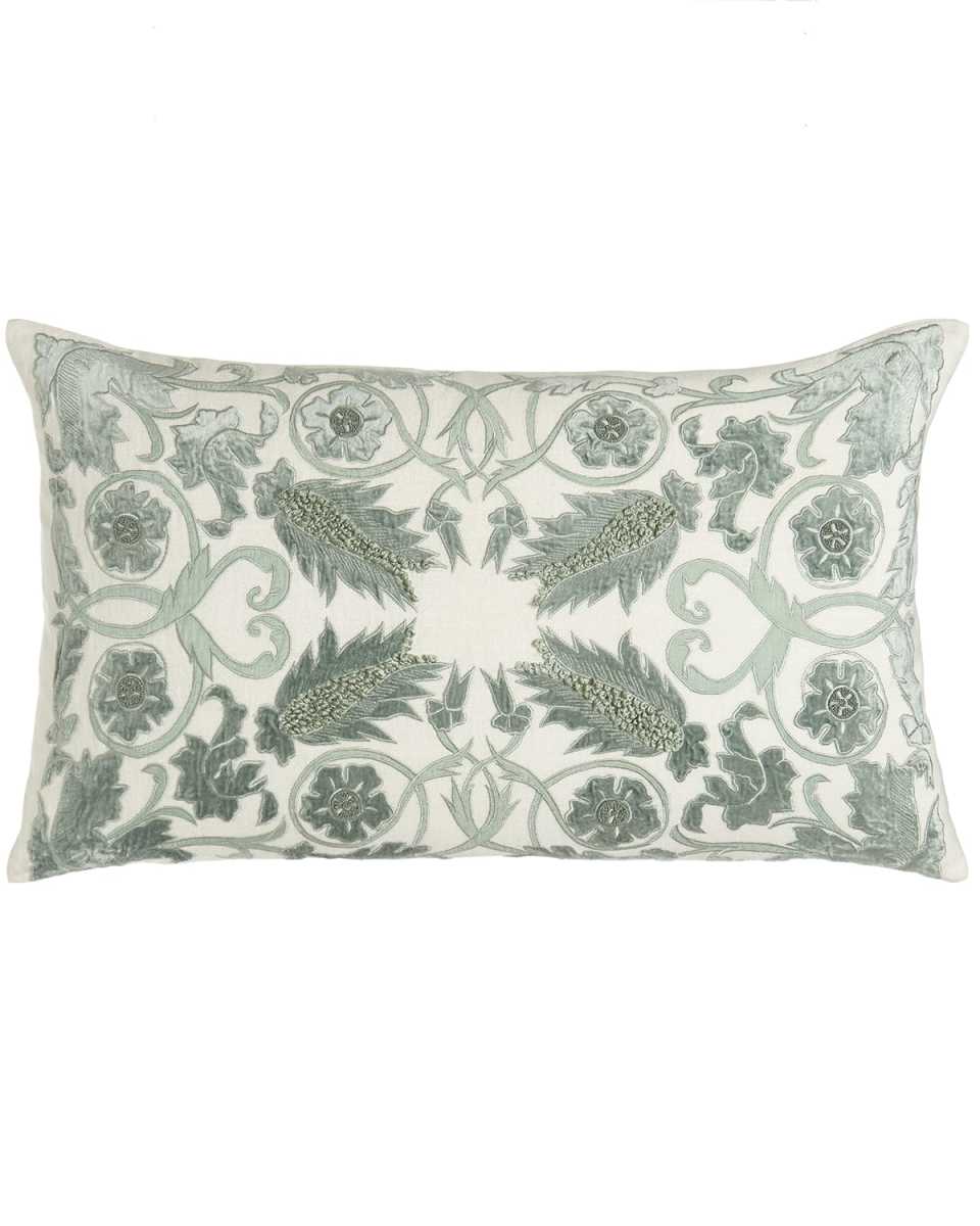 Aleksi Pillow, 18" x 30"