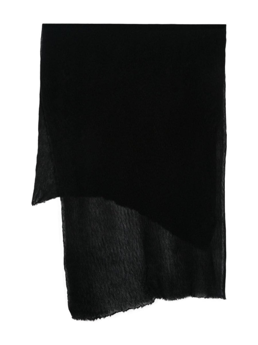 Yeti scarf