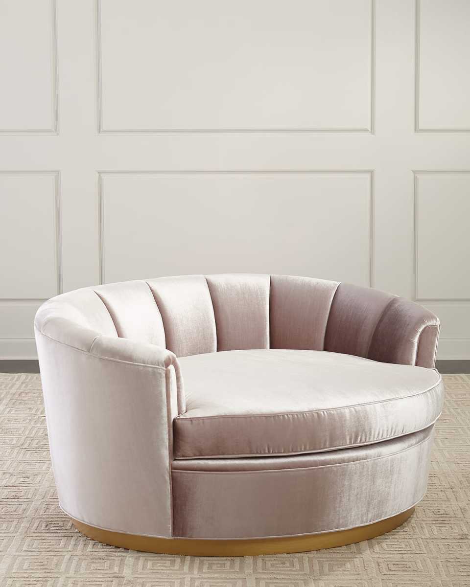 Zoey Cuddle Chair