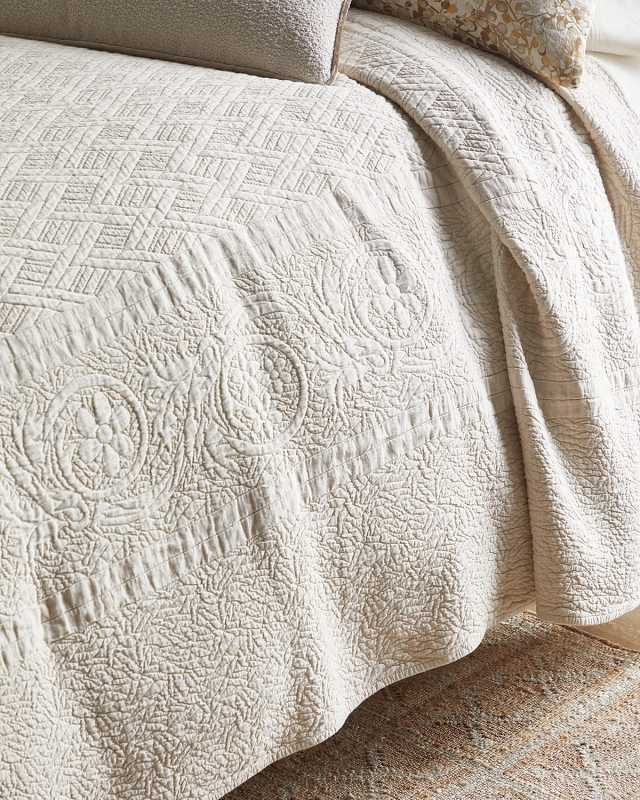 Palmer Coverlet