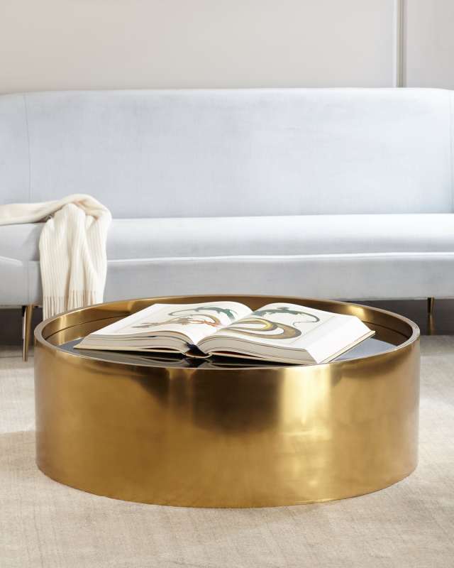 Alphaville Cocktail Table