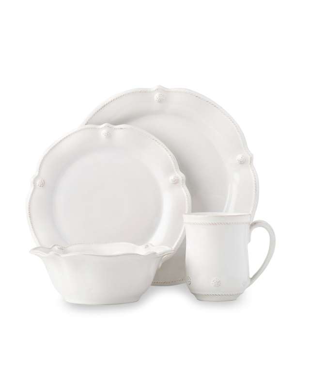 Berry & Thread Flared 4pc Place Setting - Whitewash