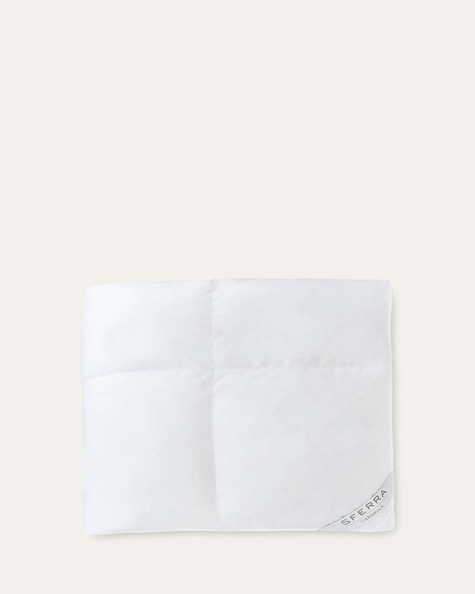 800-Fill European Down Light Weight Duvet, QUEEN