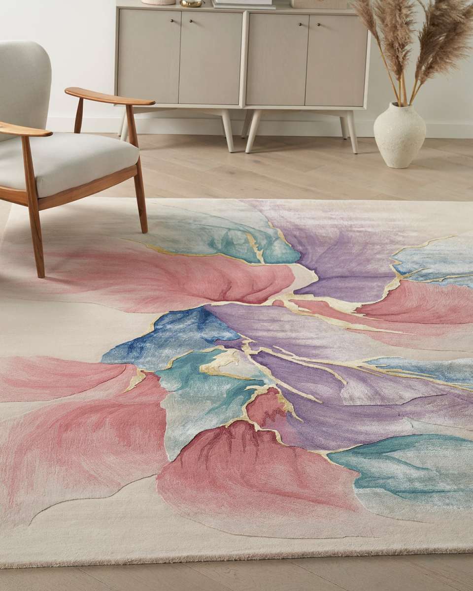 Petals in Ivory Hand-Tufted Rug, 5' x 8'