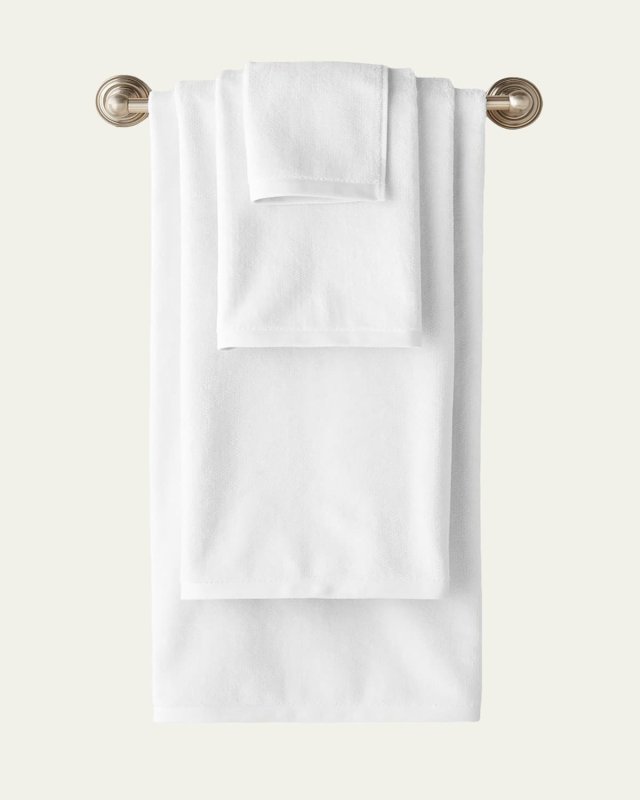 Canedo Bath Towel