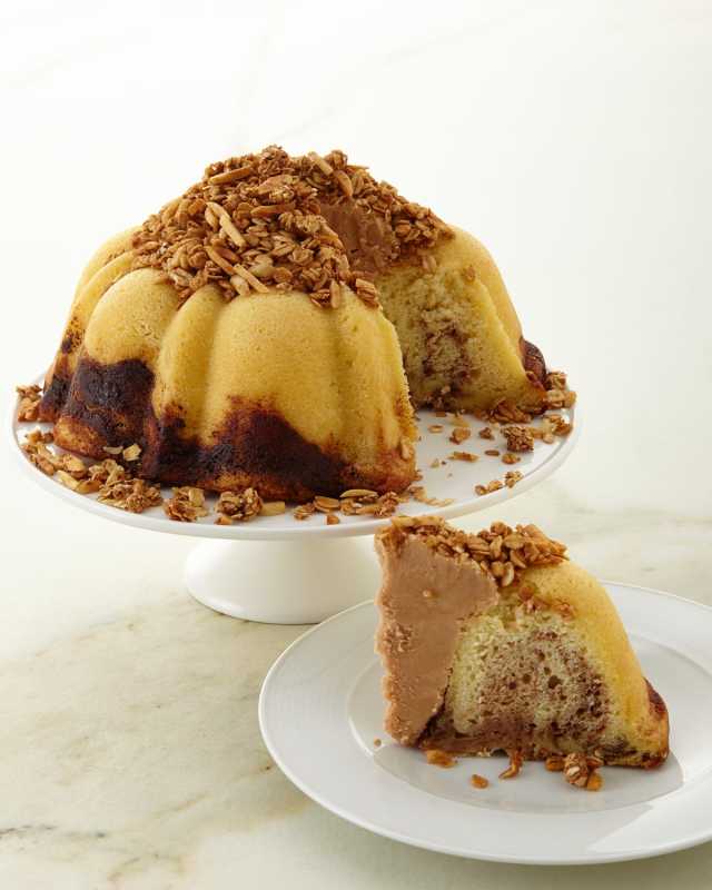 Cinnamon Swirl Pound Cake
