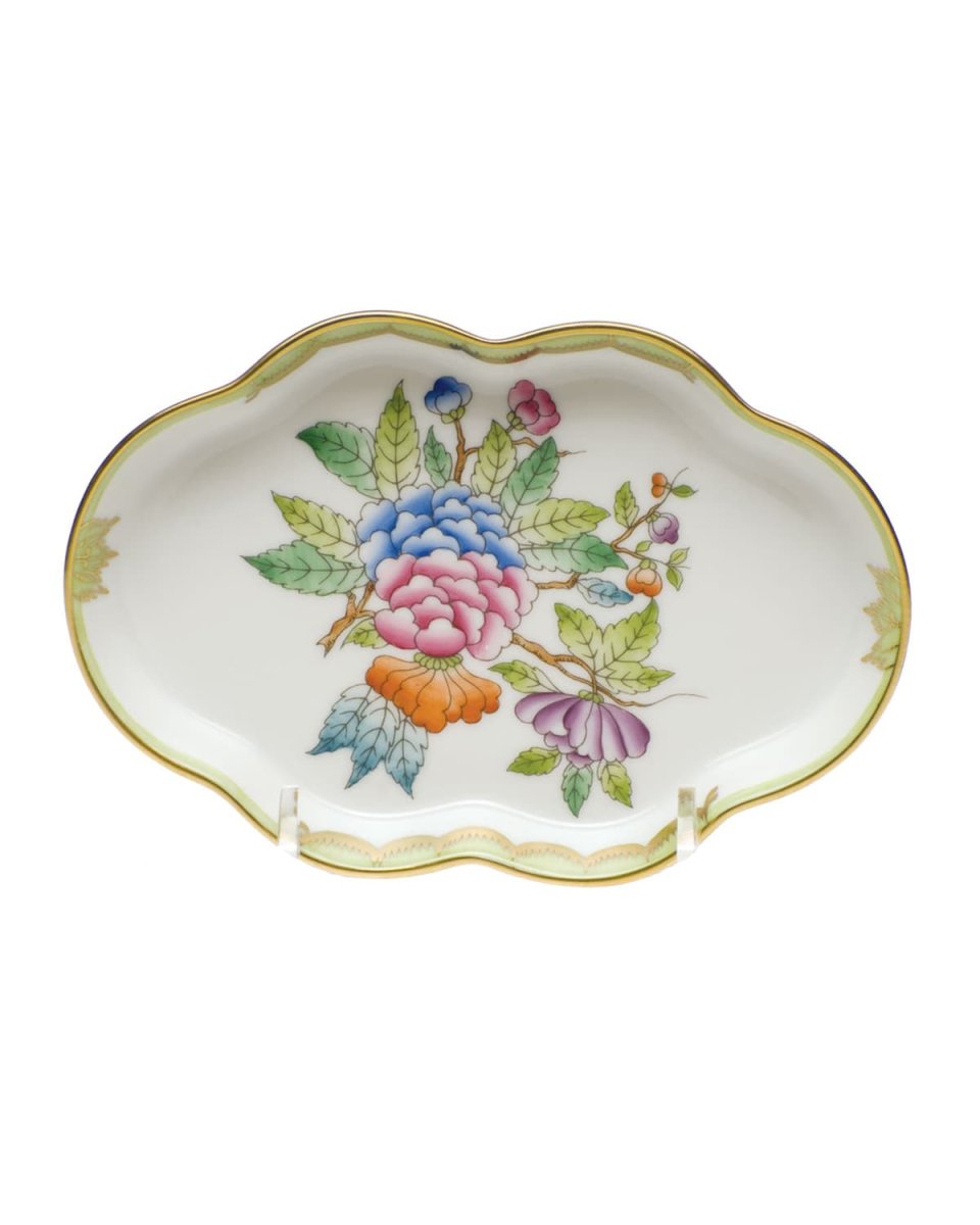 Queen Victoria Green Small Scalloped Tray