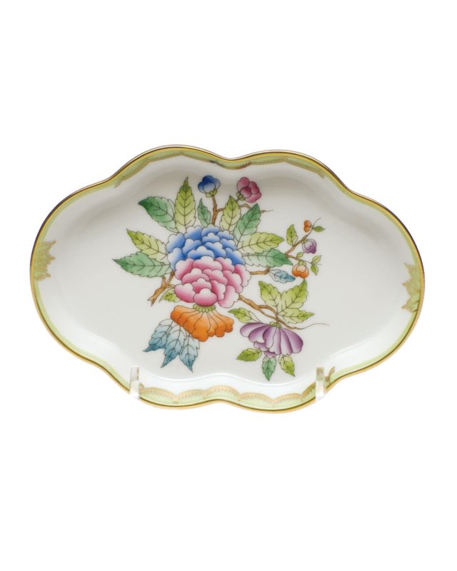 Queen Victoria Green Small Scalloped Tray