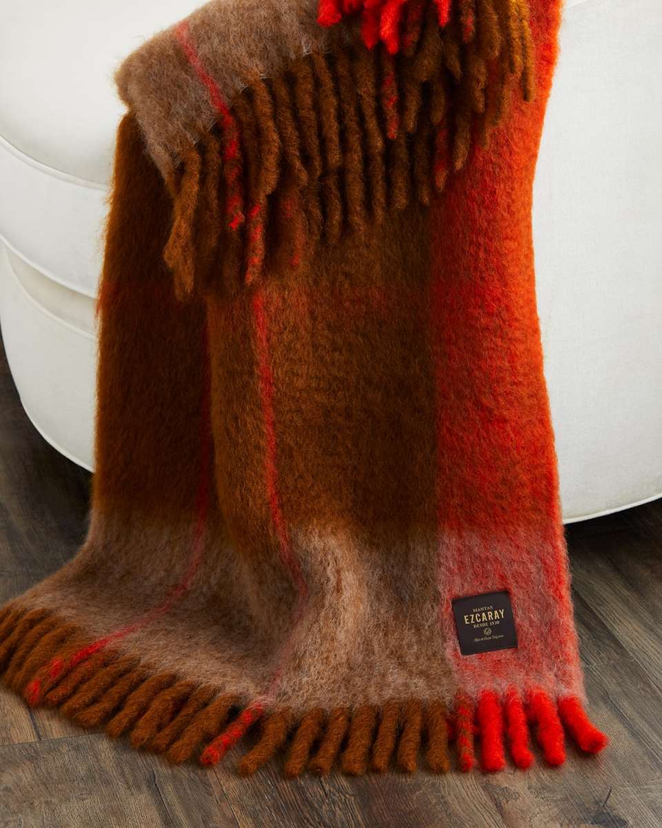 Twist Frame Collection Throw Blanket
