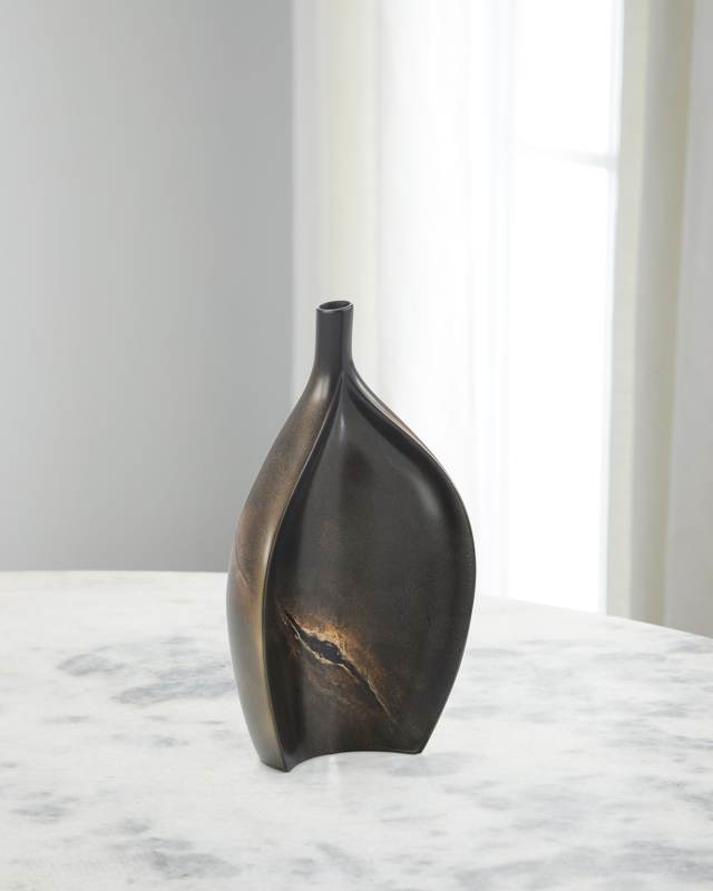 Lacero Decorative Vase III