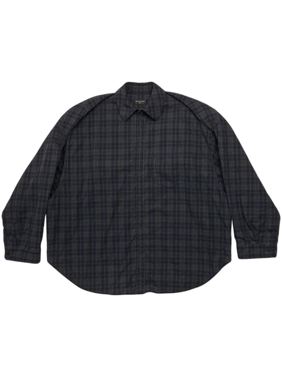 Shirt with removable sleeves