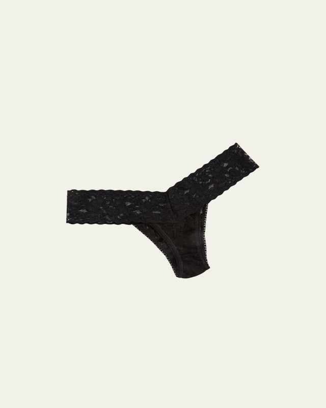 Signature Lace Low-Rise Thong