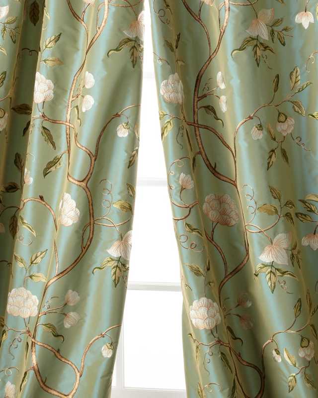 Stella Drape, 108"L