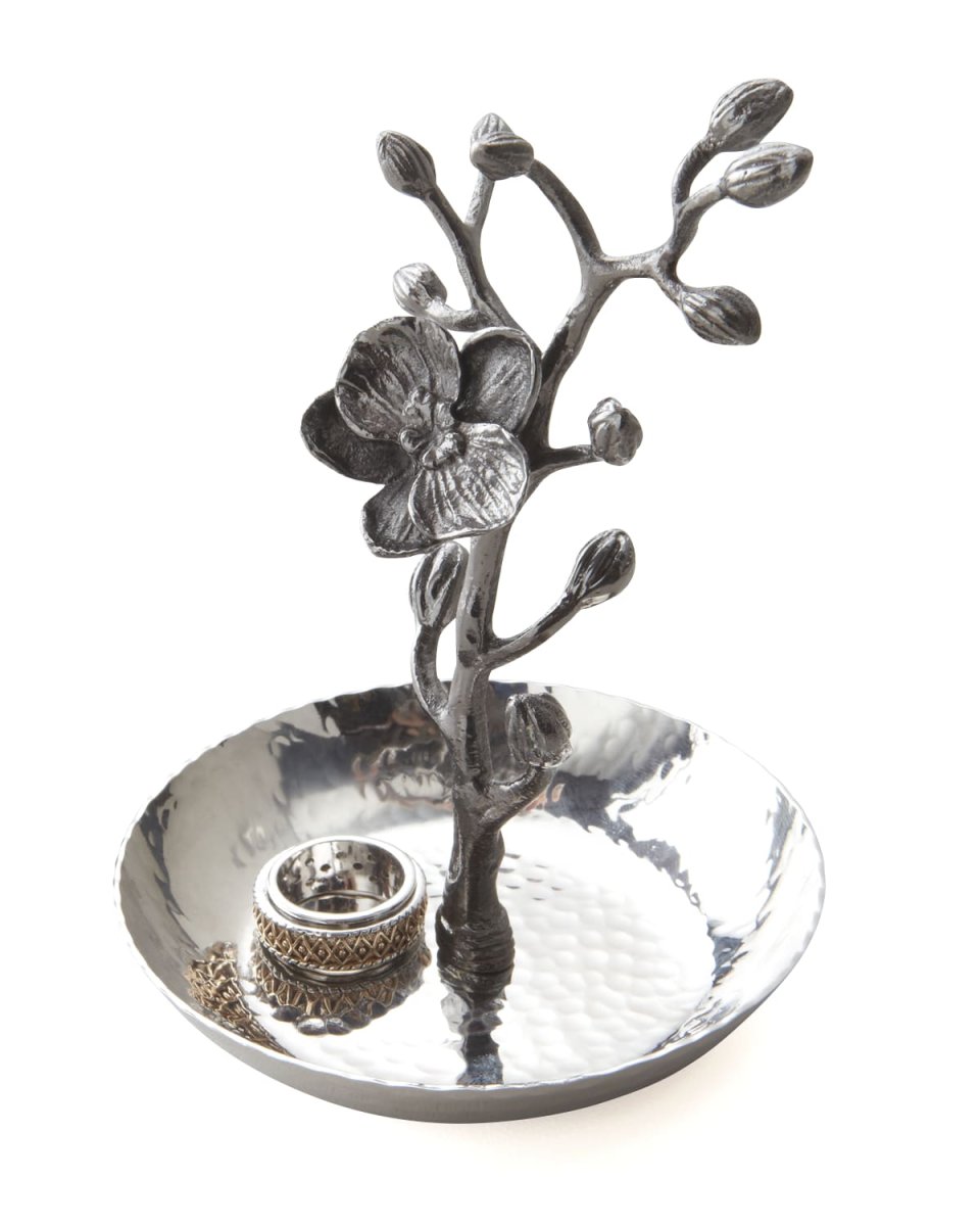 Black Orchid Ring Catch
