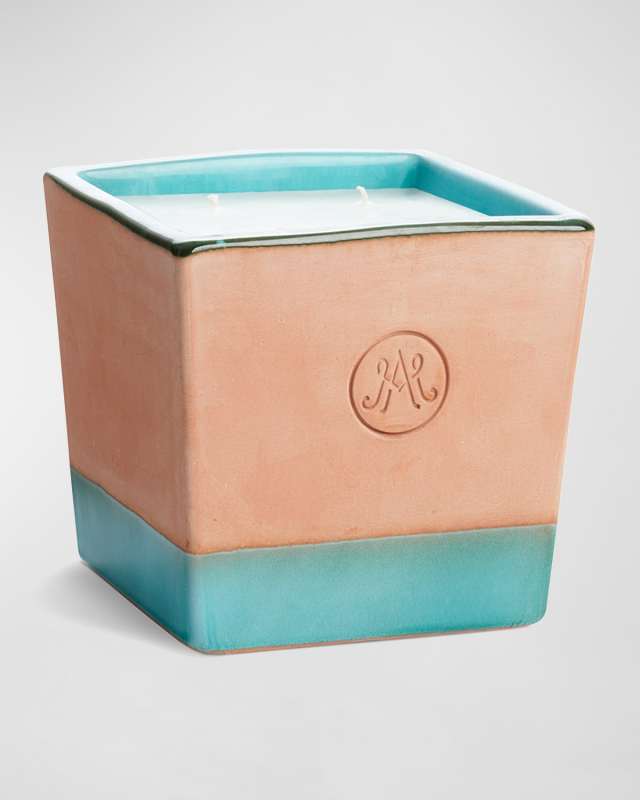 3.08 lb. Emerald Lys Magicus Outdoor Scented Candle
