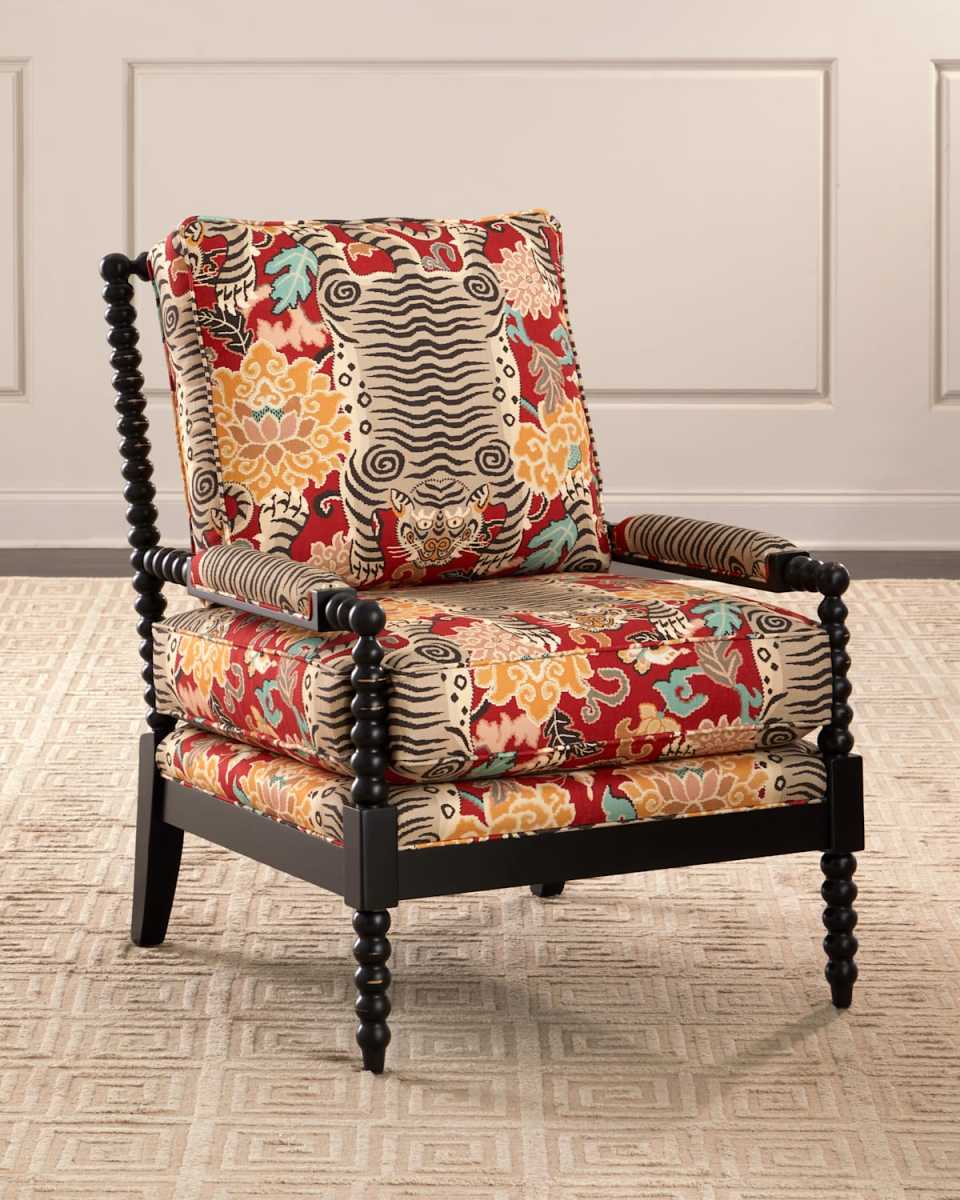 Zuri Spindle Chair