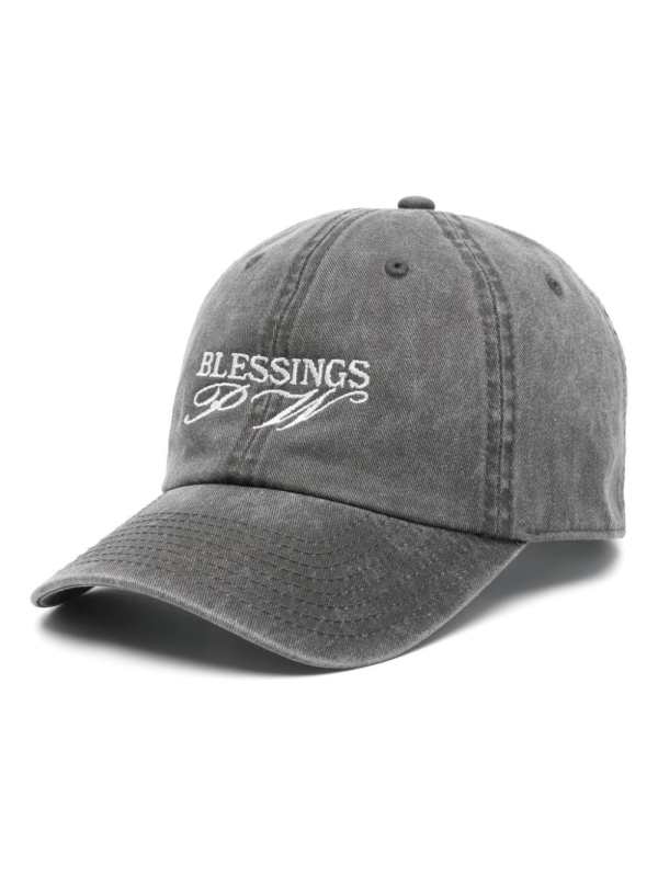 logo-embroidered cap