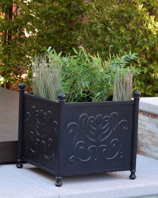 Tuscany Outdoor 18" Small Square Planter Box