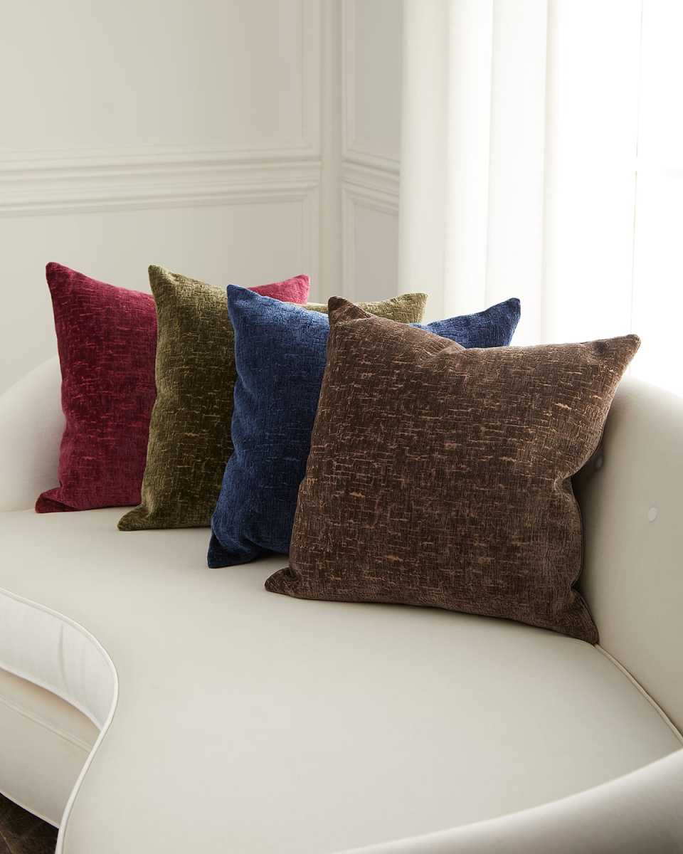 Zeke Decorative Pillow, 22" Square