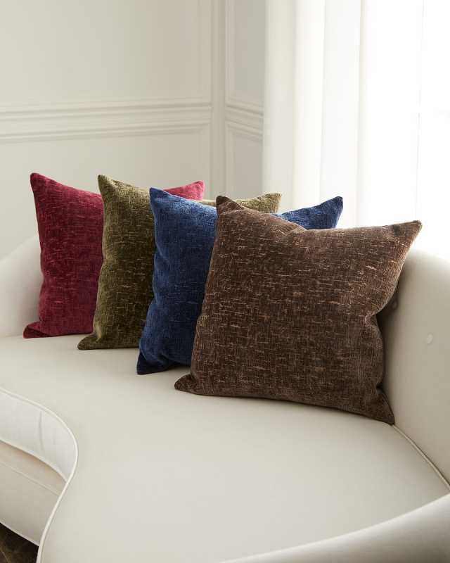 Zeke Decorative Pillow, 22" Square