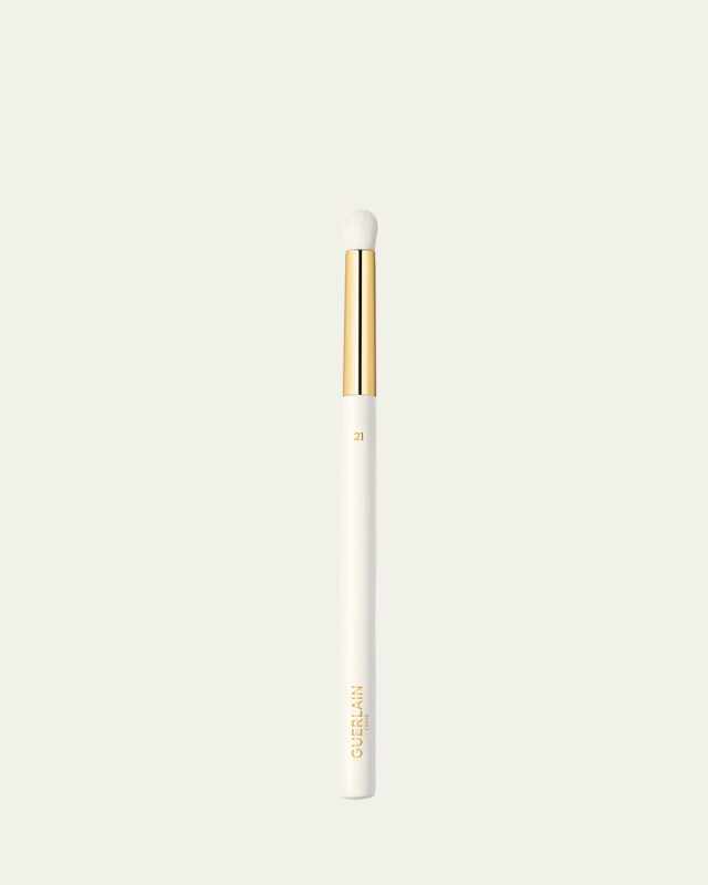 No 21 Eyeshadow Blending Brush