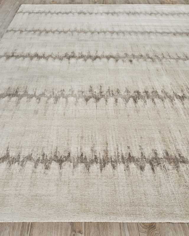 Wynnedott Hand Loomed Rug, 10' x 14'