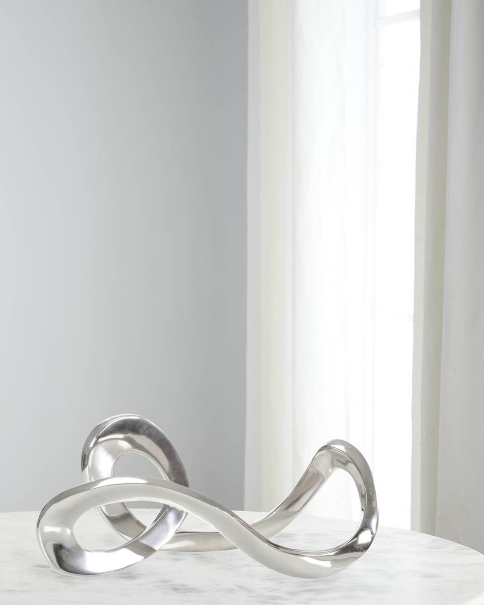 Yori Sculpture