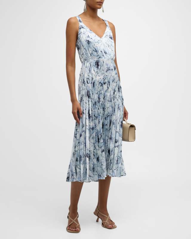 Washed Lilly V-Neck Pleated Midi Slip Dress