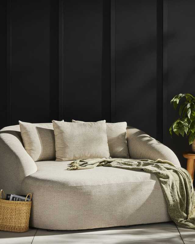 Opal Outdoor Day Bed